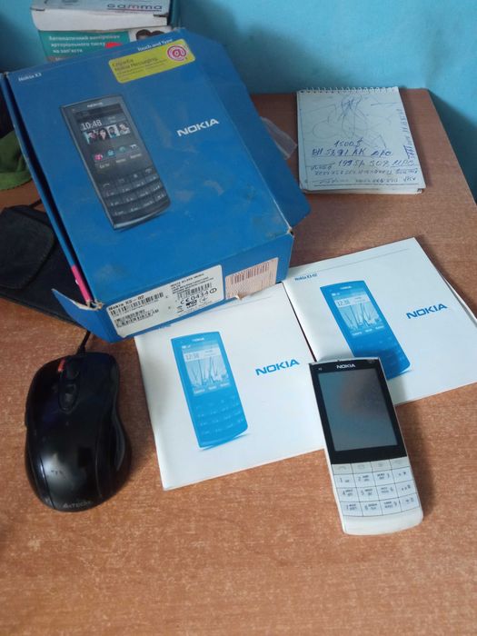 3 телефони фірми Nokia продам