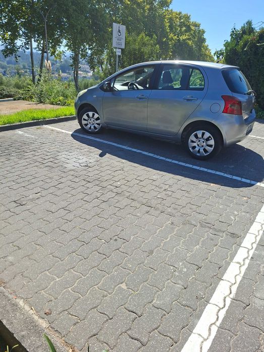 Toyota yaris 1.4D-4D com ac