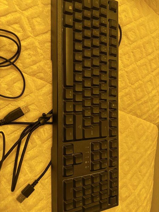 Teclado razer ornata v2 chroma