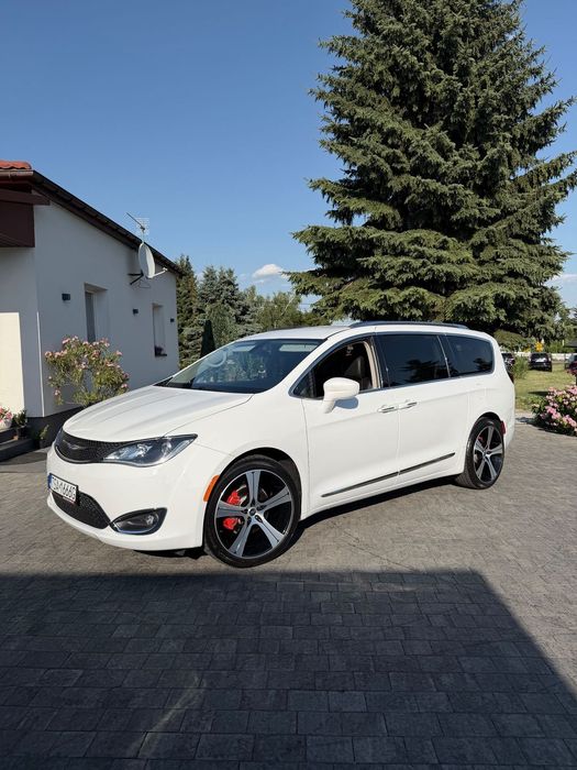 Chrysler Pacifica