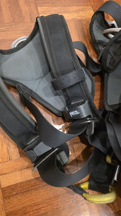 Arnês de Trabalho Petzl Volt Wind
