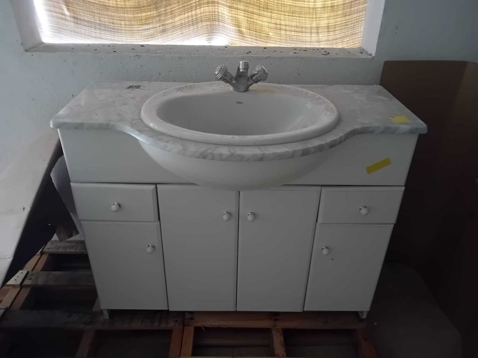 Móvel lavatório casa de banho WC