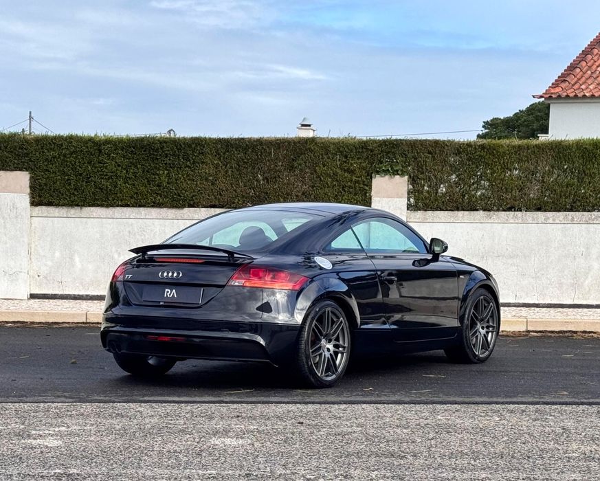 Audi TT Coupé 2.0 TFSI S-Tronic - S-line - Pre Facelift 2009