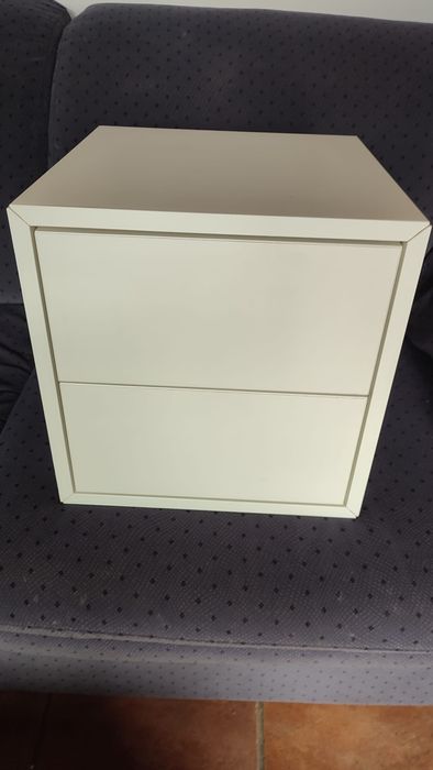 Armário branco eket ikea com duas gavetas