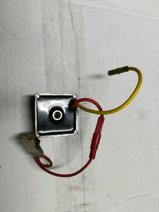 Regulator napięcia do traktorek kosiarka Stiga mtd silnik Briggs