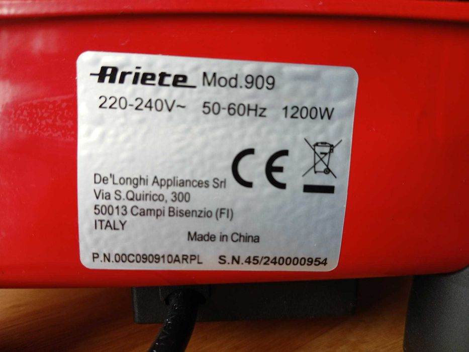 Mini piekarnik Ariete 909 4l czerwony