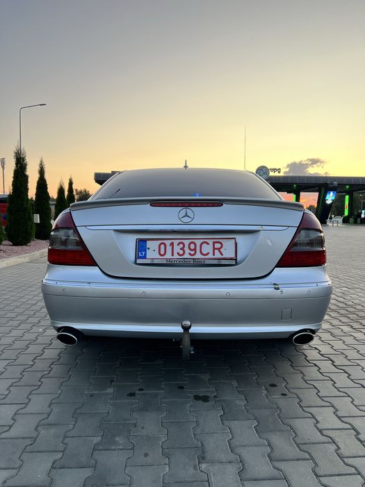 Мерседес 211 2009 3.0 CDI