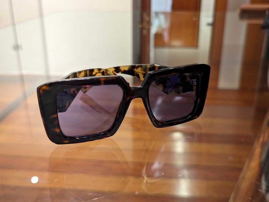 Óculos de Sol Prada SPR23Y