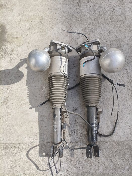 Amortyzatory tył air matic Phaeton, audi A8