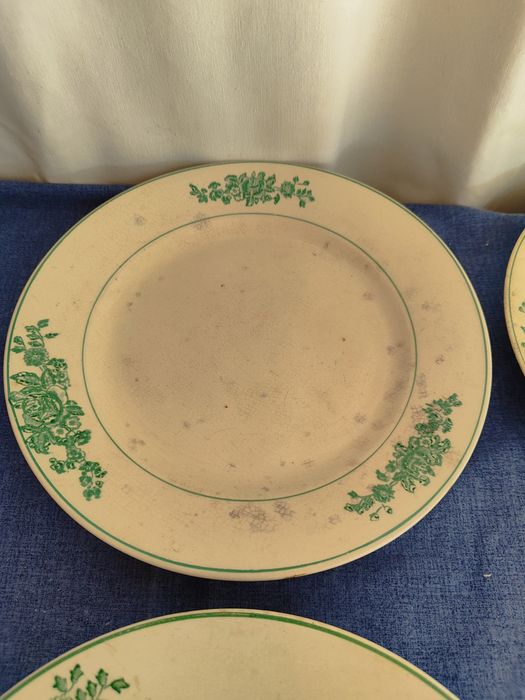 Lote 4 Pratos Antigos – Fábrica Cerâmica Lusitânia (Coimbra, Anos 30)
