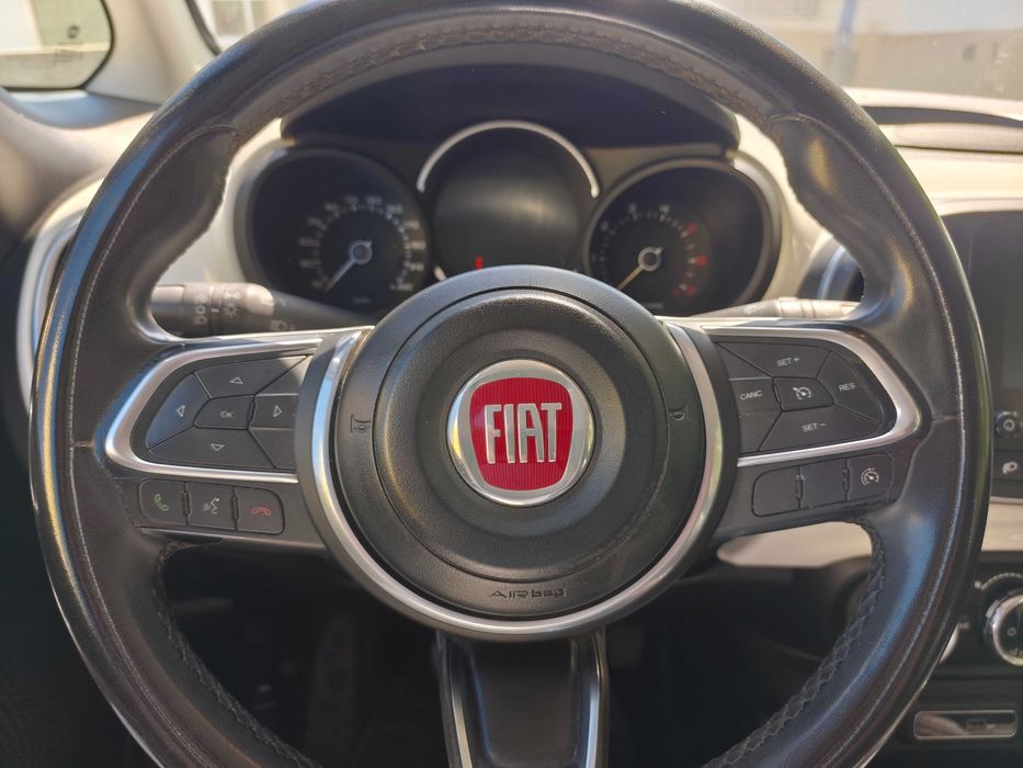 Fiat 500L 1.6 MultiJet 120 CV 7 Lugares Nacional IVA Discriminado