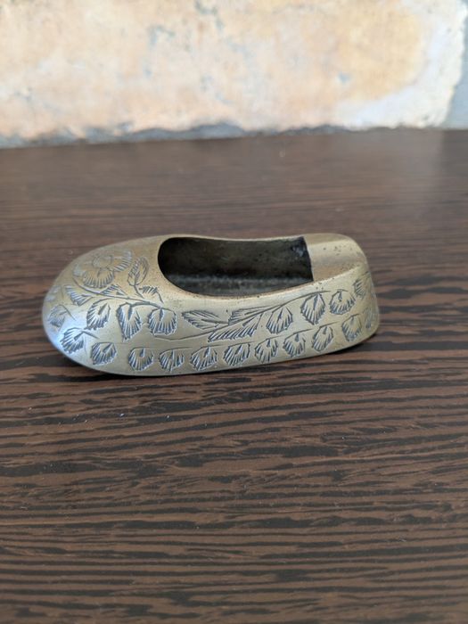 Decoração cinzeiro bronze artesanal made in India