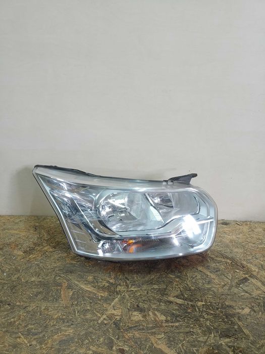 Ford Transit MK8 lampa przód przednia prawa oryginał Anglik UK