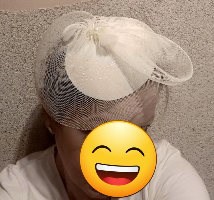 Fascynator,toczek,stroik na włosy,ślub