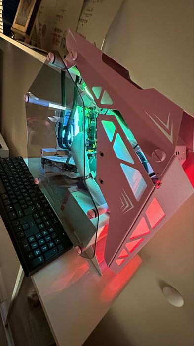 Komputer intel Xeon E5 2660v3 RX 580 8GB 16 GB ram