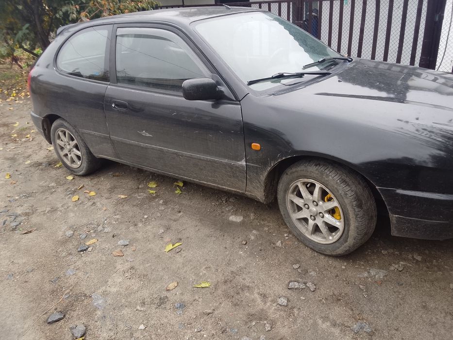 toyota corolla 1.4 1998 бензин