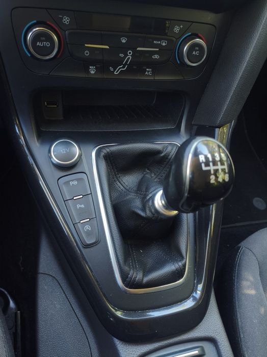 Ford Focus SW 1.5 TDCi 143000km