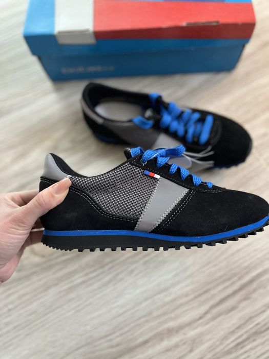 Кросівки botas шкіра