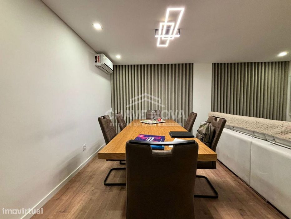 T3 Renovado no Centro de São João da Madeira