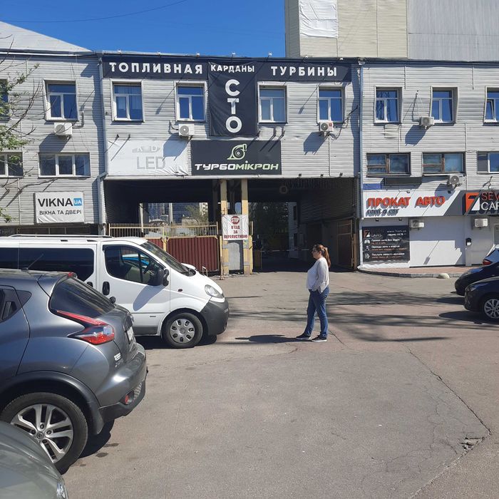 !!! БЕЗ КОМІСІЇ. Cклад 100 кв.м, вул. Ізюмська 5, метро Деміївська