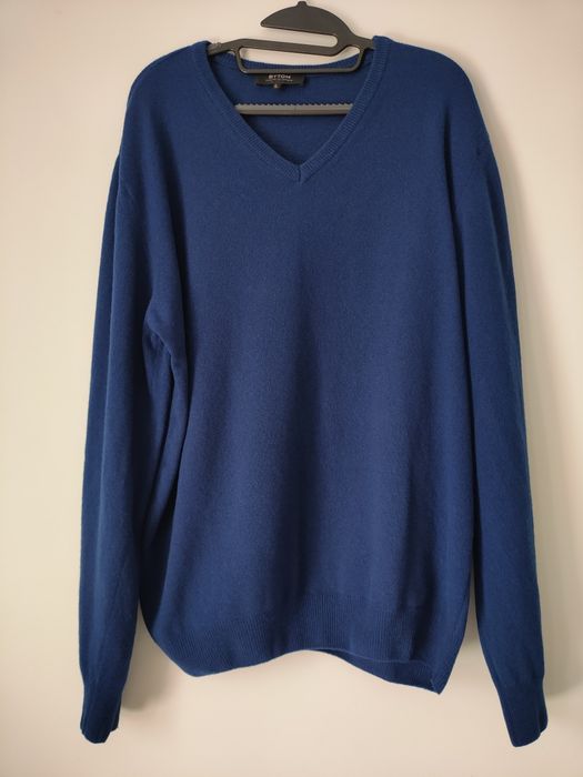 męski sweter Bytom niebieski indygo wełniany wełna L/XL dekolt serek