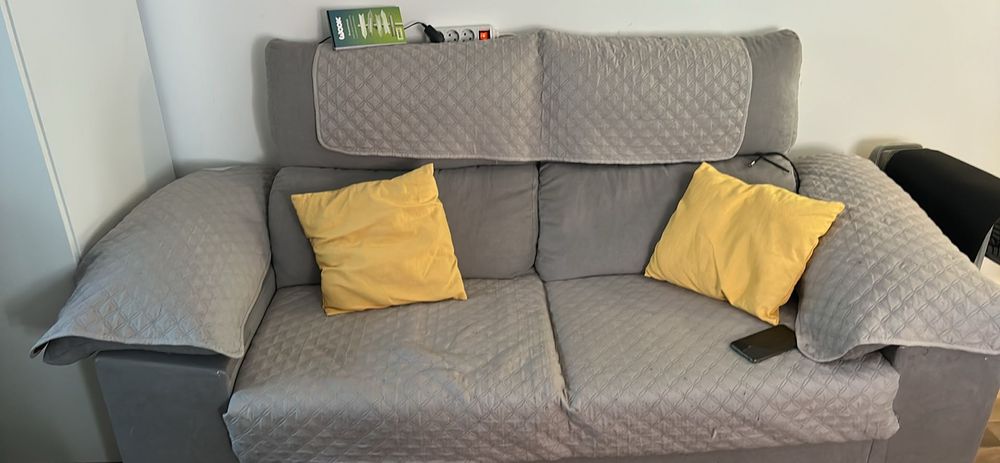 Movel de sala com sofá