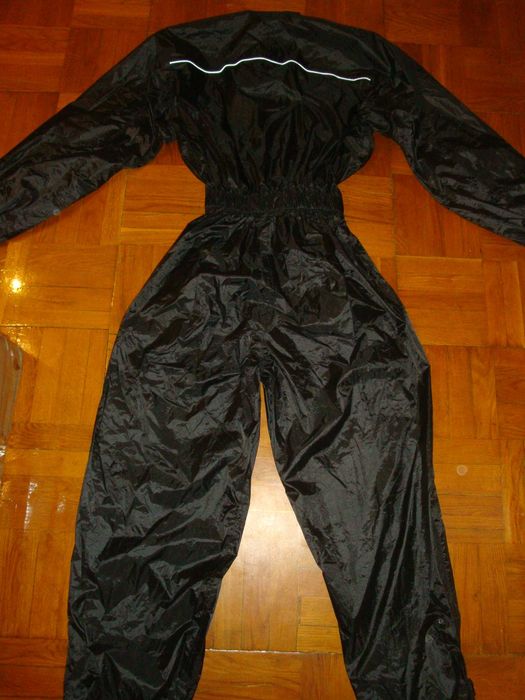 Дождевик-комбинезон MODEKA - НОВЫЙ, размер L-XL( 52-54 )