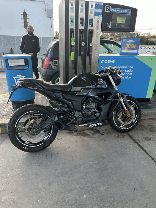 Zontes 125 G1 preta de 2023
