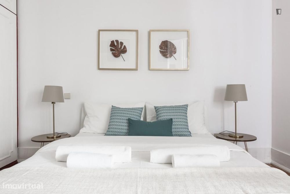 Quarto - localizado em Marquês de Pombal Lisbon