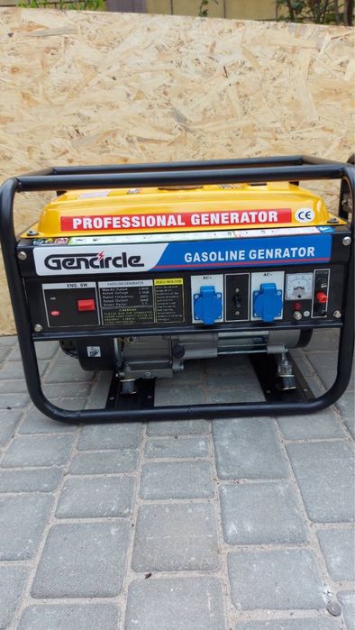 Генератор бензиновый 3-кВт.