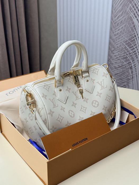 Сумка Louis Vuitton Speedy Bandouliere 25 Monogram