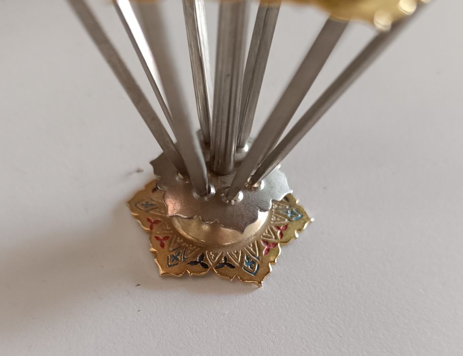 Conjunto de 8 palitos de cocktail em metal, estilo espadas de Toledo