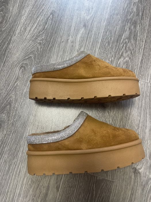 Нові сабо автоледі