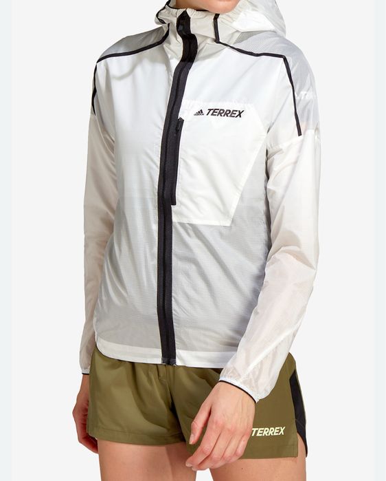 Жіноча бігова вітровка Adidas Terrex оригінал нова біла L