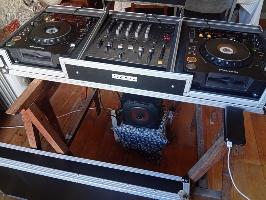 cdj1000mk3+ DJm 600 + fletcase