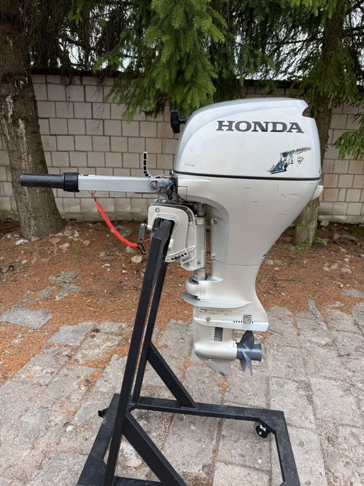 Silnik zaburtowy Honda BF20 stopa S