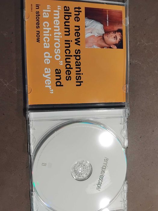 Enrique Iglesias  escape em cd