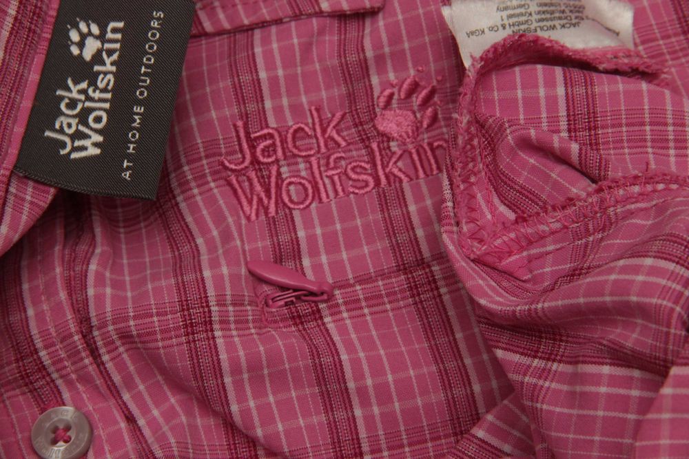 Jack wolfskin рр L треккинговая рубашка из быстро сохнущего полиестера