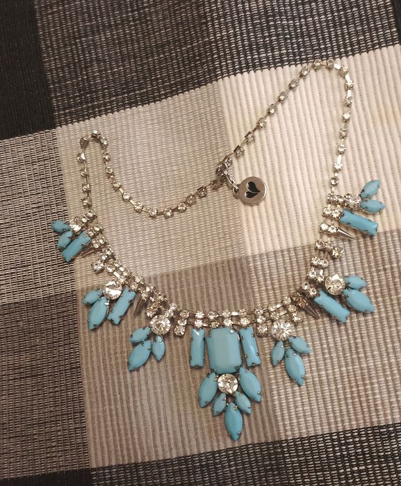 Кольє женское красивое