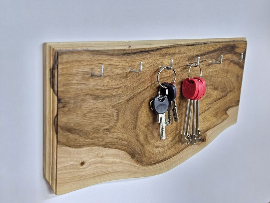 Ключниця. Вішалка для ключів.