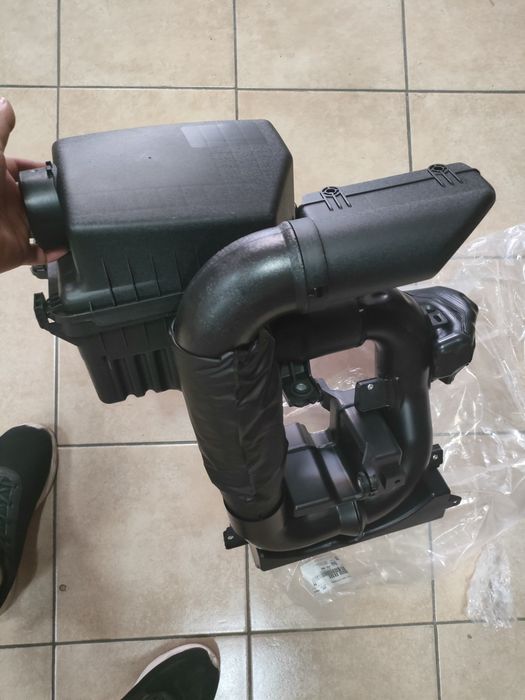 Резонатор повітряний воздушный Kia Forte 13-18, Elantra 11-15