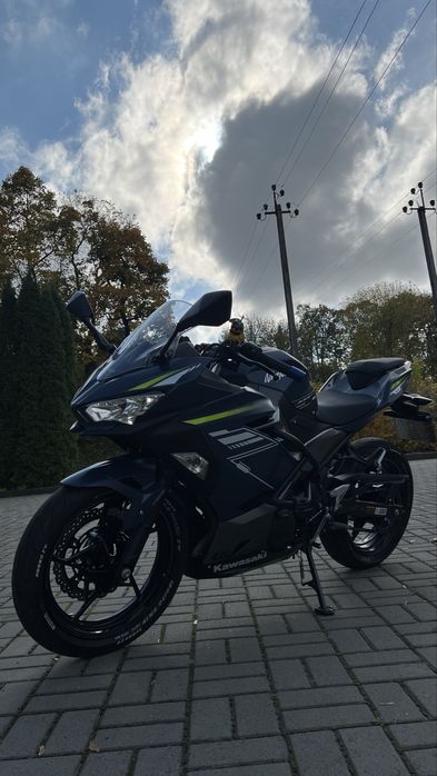 Kawasaki Ninja400