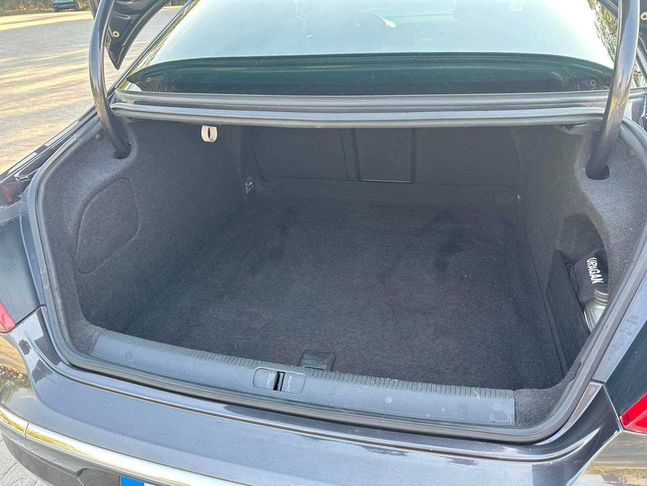 Volkswagen CC / Passat CC 2010