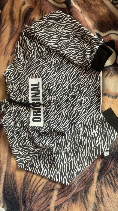 Худи/ свитшот укорочений/ кофта кроп