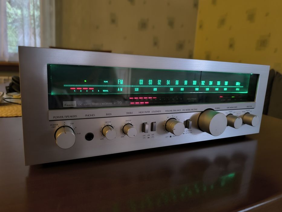 Amplituner SANSUI R70 amplituner w pięknym stanie