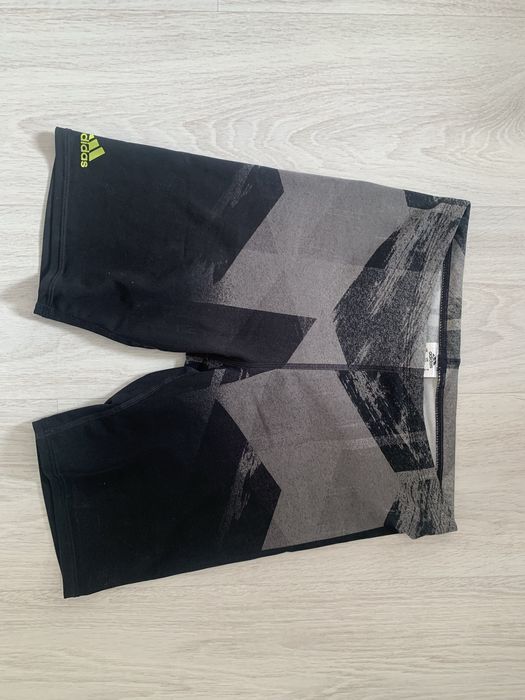 Czarno- szare kąpielowki męskie Adidas