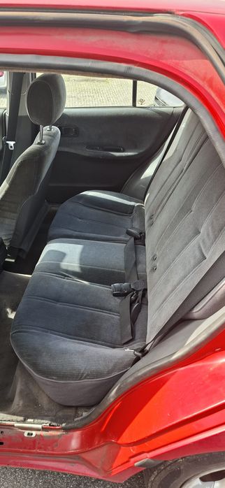 Nissan Sunny III Liftback 1.4 16v para pecas
Ref:ga14