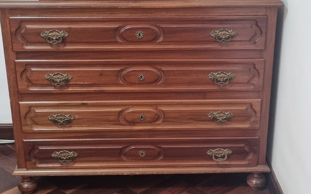 Mobiliário de quarto - Conjunto