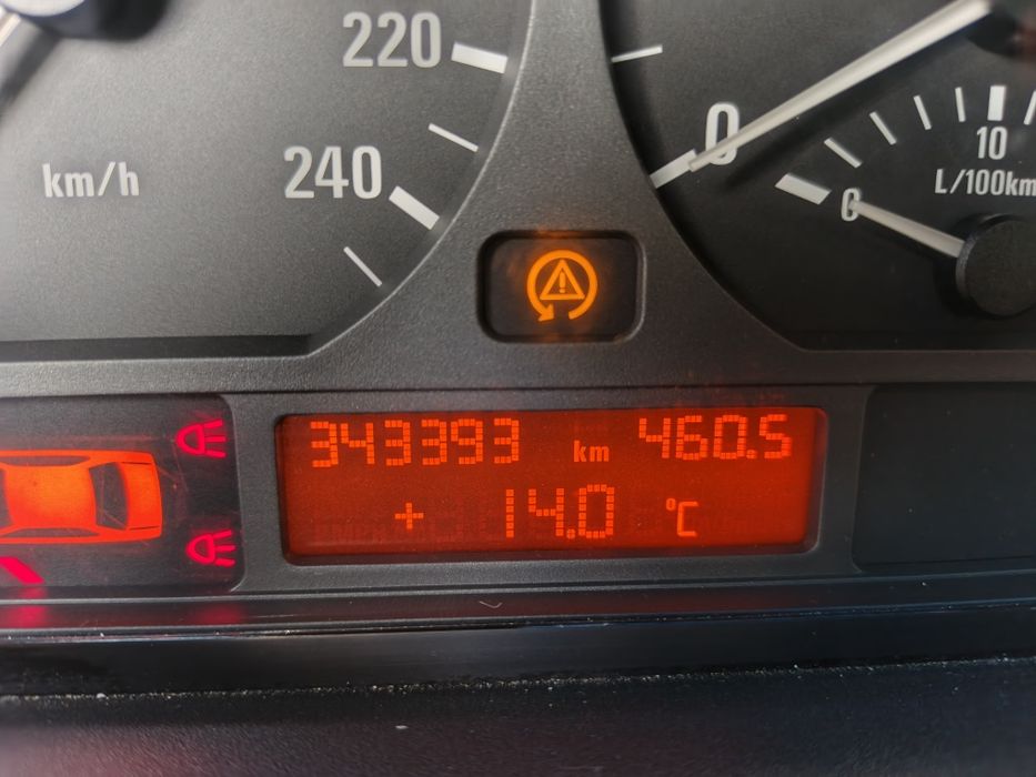 BMW E46 1.9i sedan