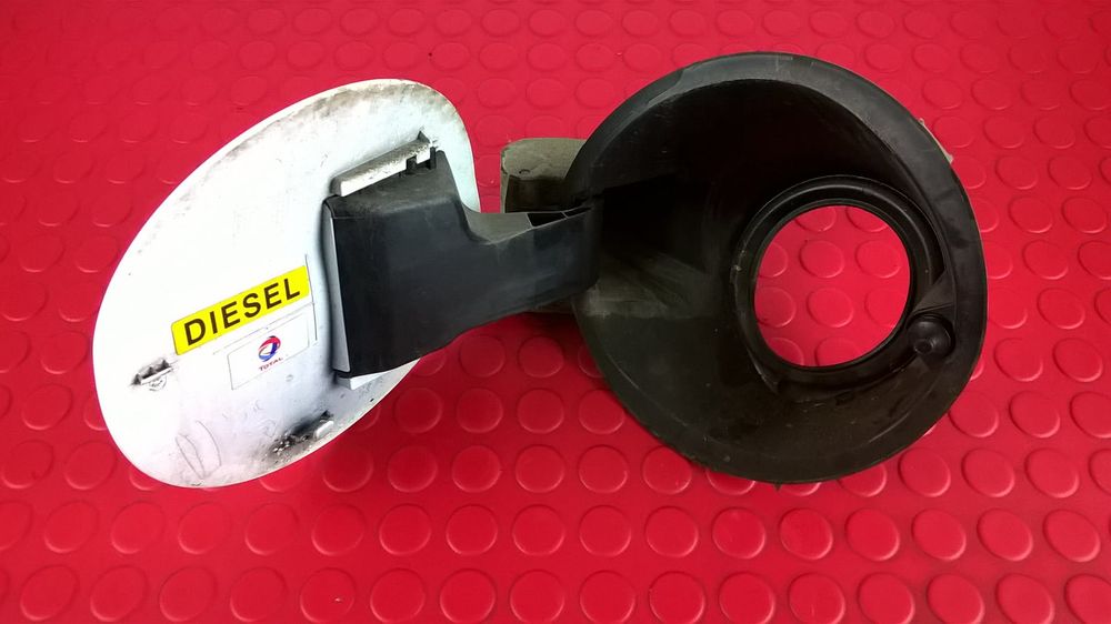 Tampa do depósito 9677638880 - PEUGEOT 2008 I